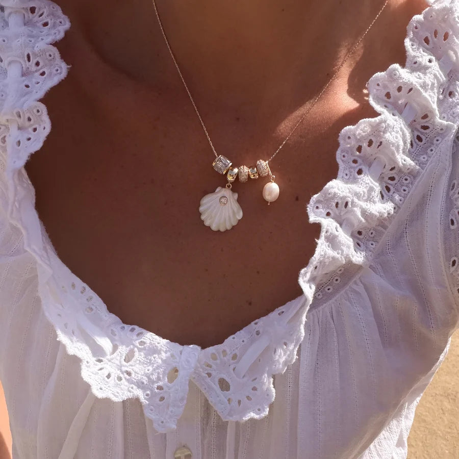 Coquille Soiree Mother of Pearl Necklace