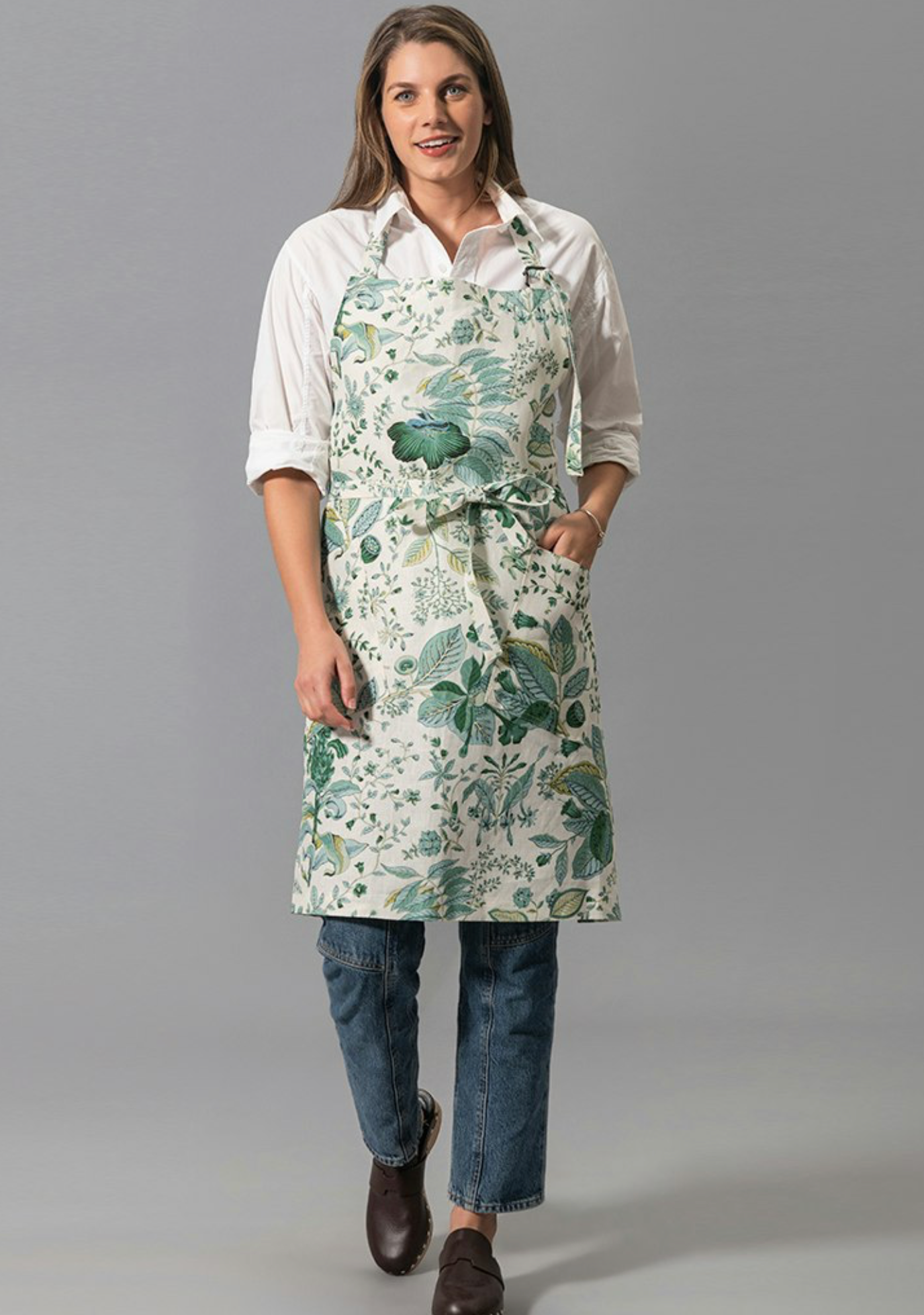Linen Apron Pomegranate Emerald