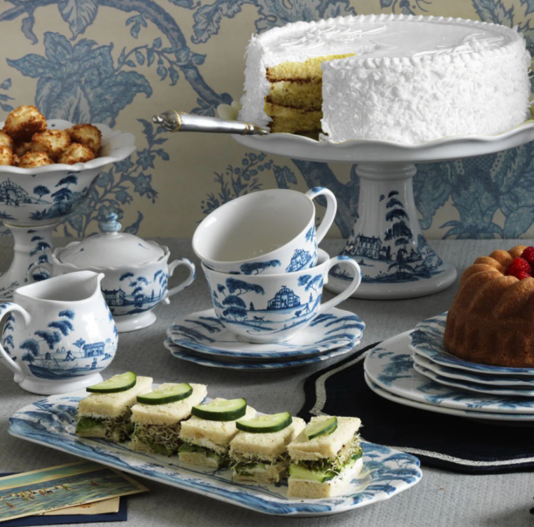 Country Estate 15" Hostess Tray