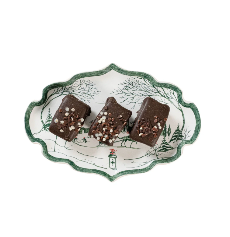 Country Estate Winter Frolic Evergreen 7" Tray