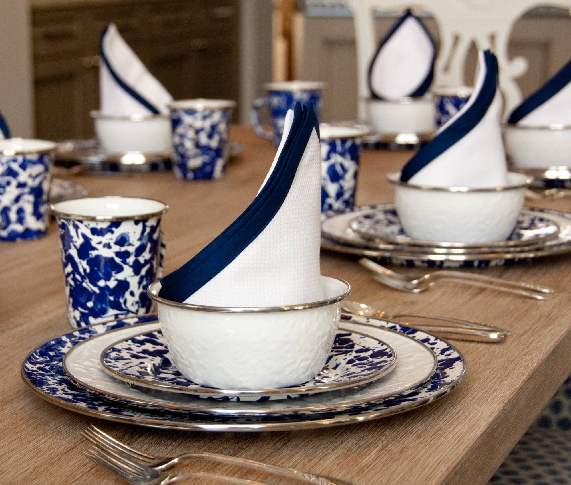 Enamelware Swirl Catering Bowl