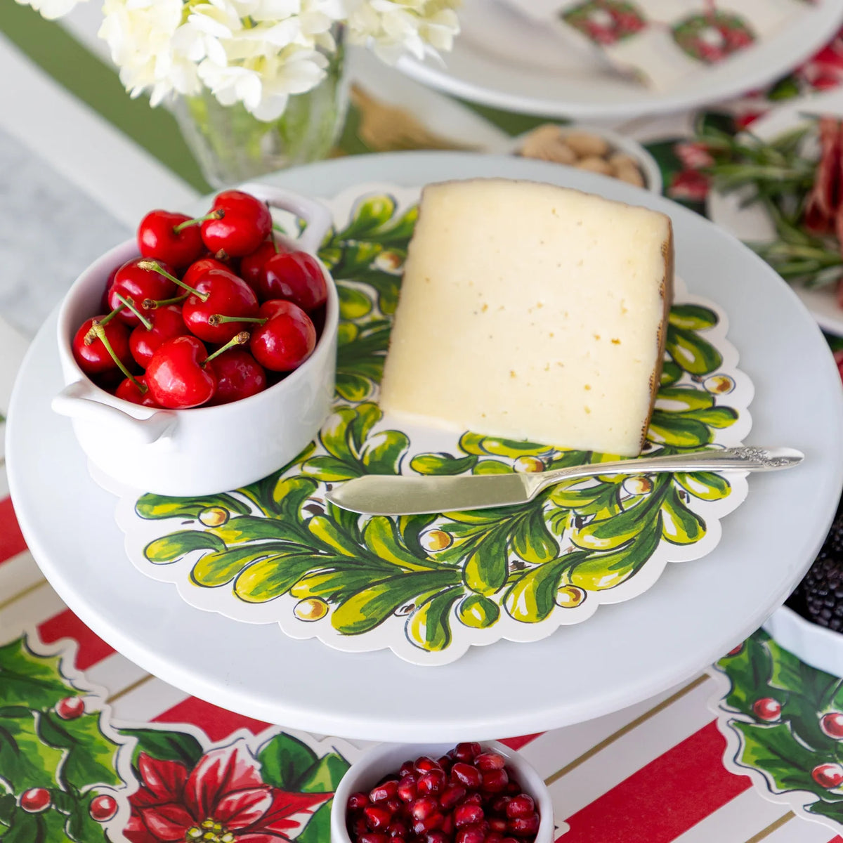 Holiday Wreath Serving Papers