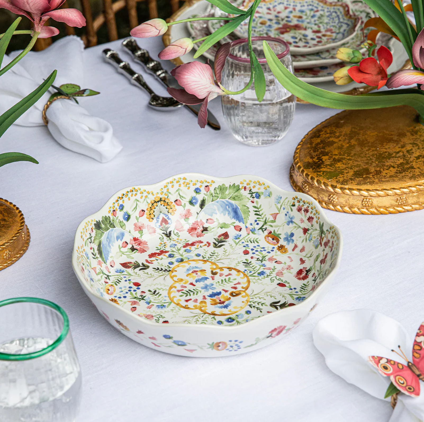 Sofia 10" Serving Bowl