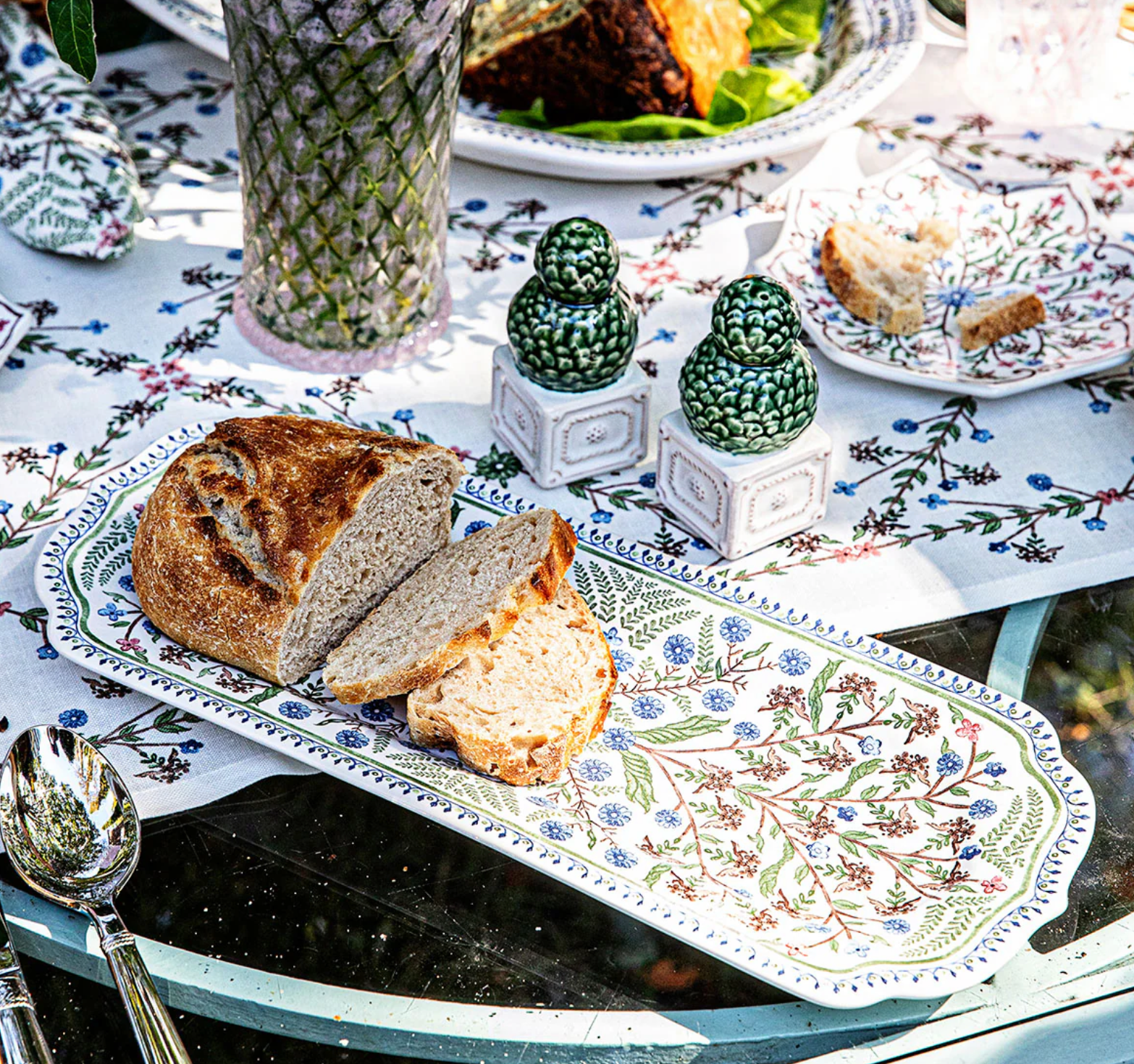 Villa Seville 15" Hostess Tray