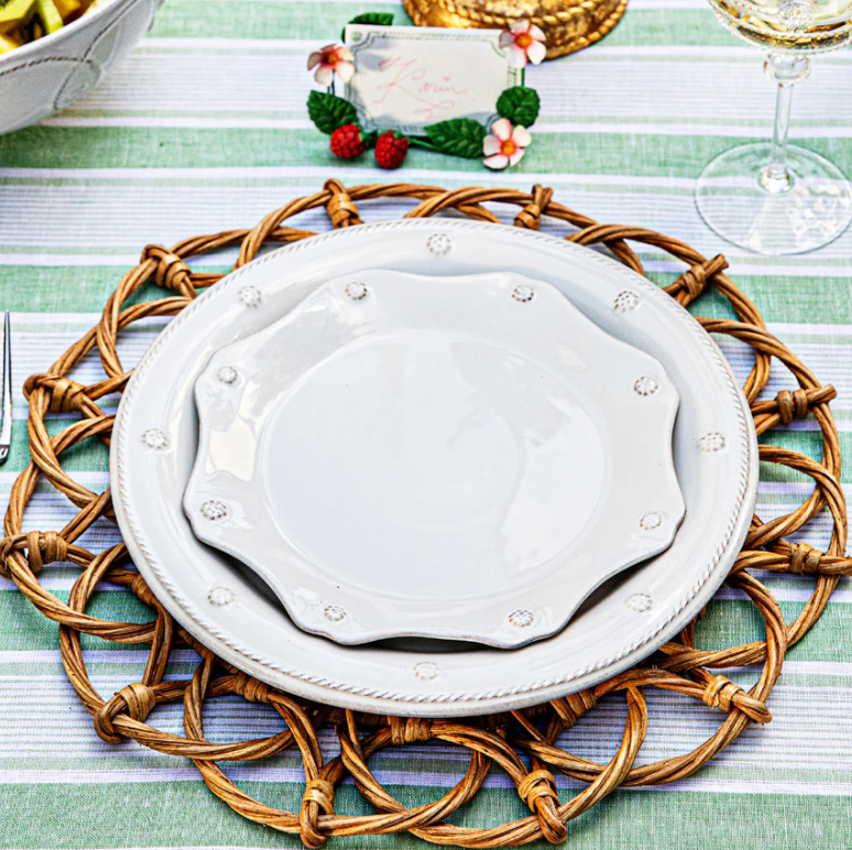 Berry & Thread Scalloped Dessert/Salad Plate