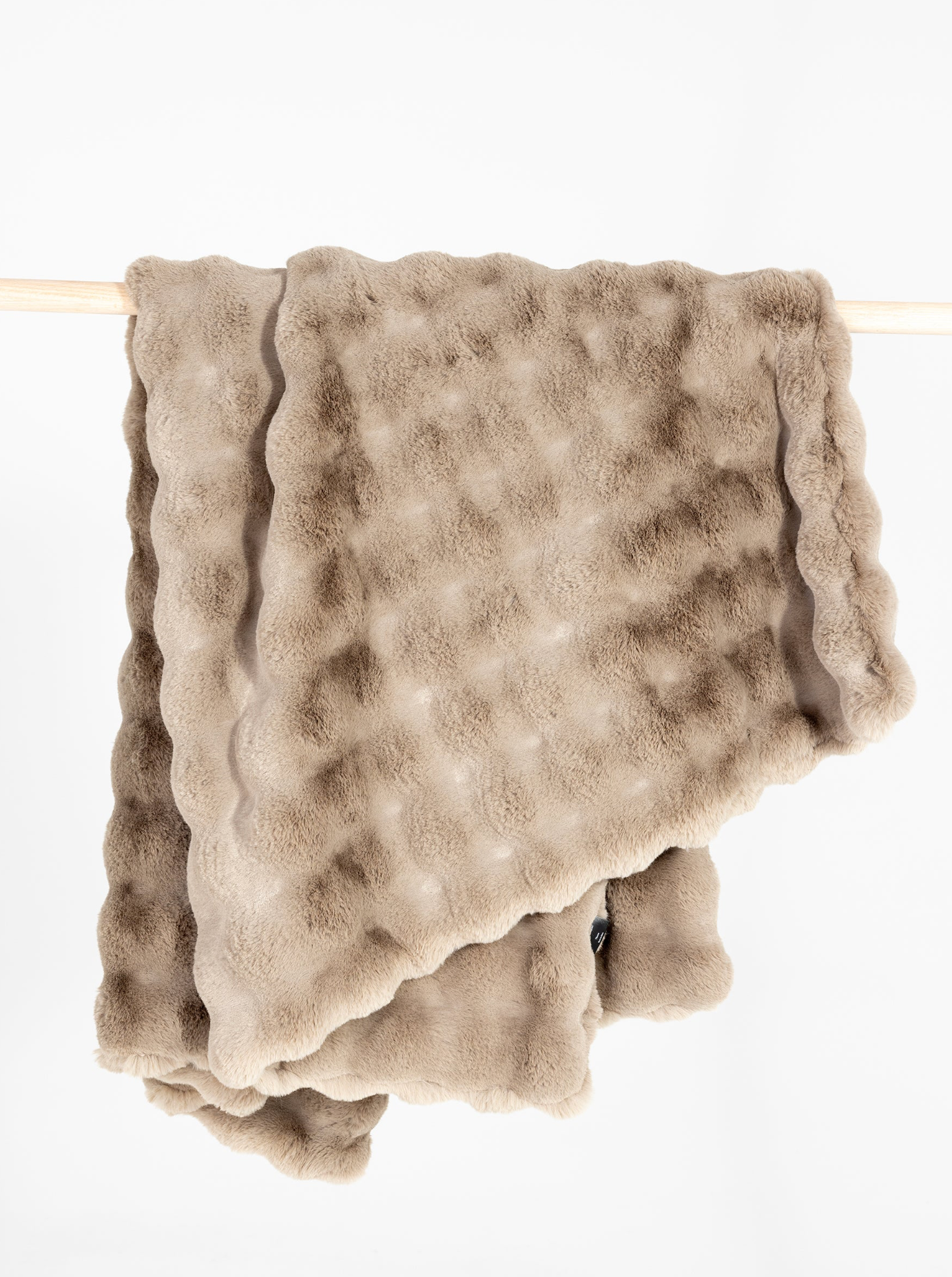 Bubble Cuddle Oversized Throw
