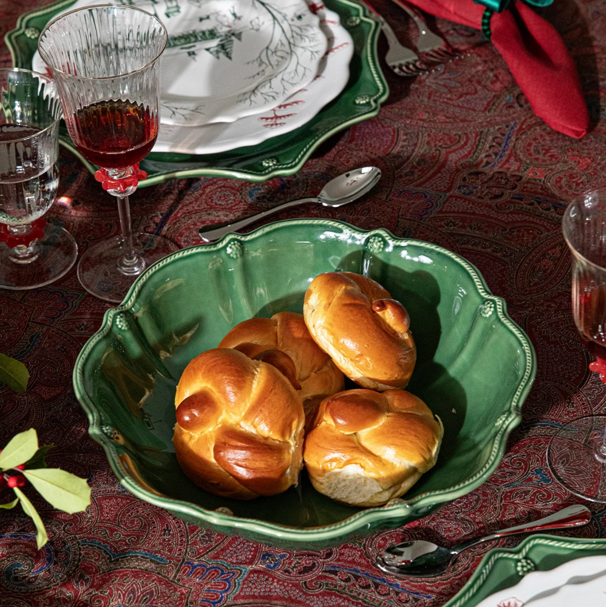 Berry & Thread 13" Serving Bowl Basil