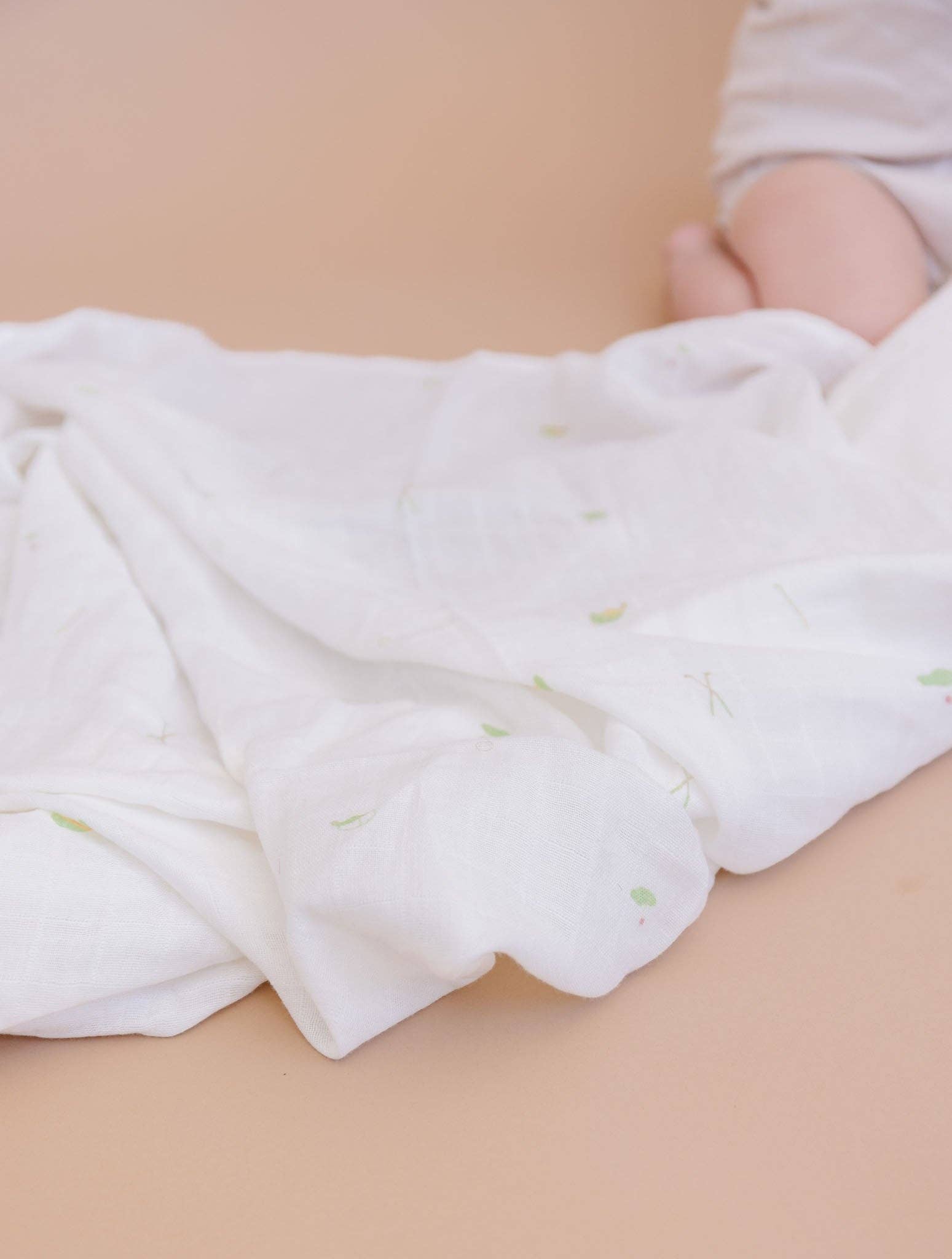 Golf Muslin Swaddle